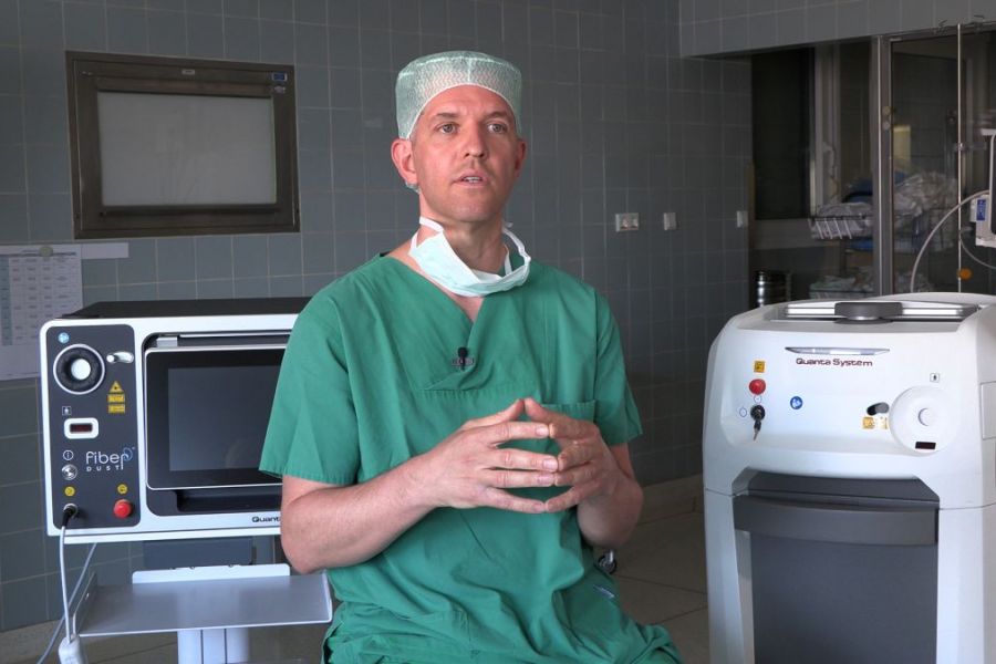Dr. med. Armin Secker 