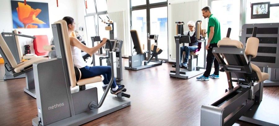 Blick in den Geräteraum des Ambulanten Physiocenters Gronau